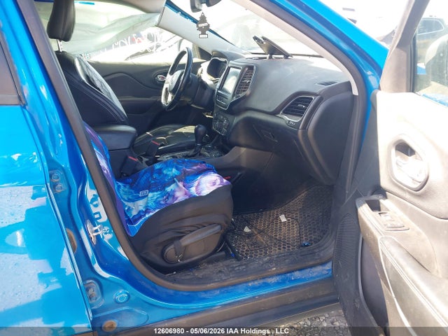 12606980 :رقم المزاد ، 1C4PJMBX3LD558239 vin ، 2020 Jeep Cherokee Trailhawk مزاد بيع