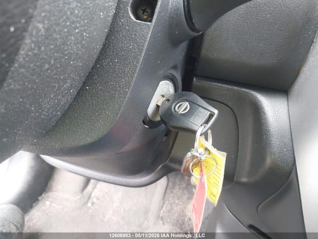 2016 Nissan Versa Note S/s Plus/sv/sl/sr მანქანა იყიდება აუქციონზე, vin: 3N1CE2CP2GL411077, აუქციონის ნომერი: 12606983