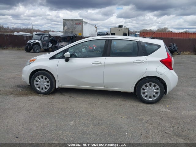 2016 Nissan Versa Note S/s Plus/sv/sl/sr მანქანა იყიდება აუქციონზე, vin: 3N1CE2CP2GL411077, აუქციონის ნომერი: 12606983