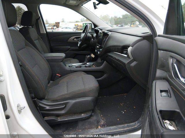 1GNEVGKW7JJ270881 Chevrolet Traverse Lt Cloth