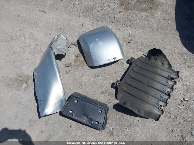 2011 Chevrolet Silverado 1500 მანქანა იყიდება აუქციონზე, vin: 1GCRCREA6BZ152531, აუქციონის ნომერი: 12606990