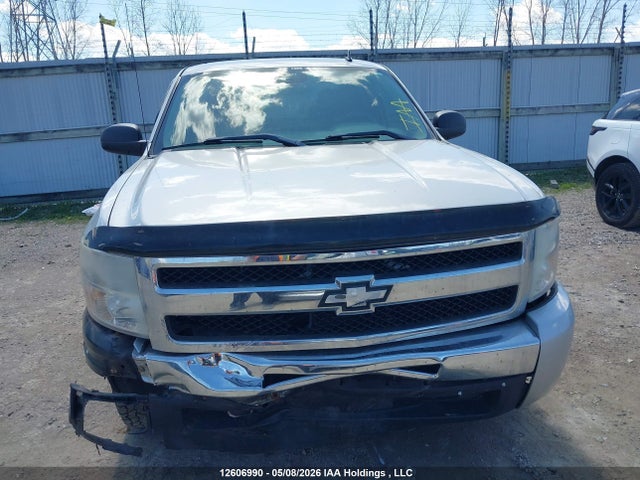 2011 Chevrolet Silverado 1500 მანქანა იყიდება აუქციონზე, vin: 1GCRCREA6BZ152531, აუქციონის ნომერი: 12606990