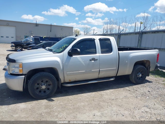 2011 Chevrolet Silverado 1500 მანქანა იყიდება აუქციონზე, vin: 1GCRCREA6BZ152531, აუქციონის ნომერი: 12606990