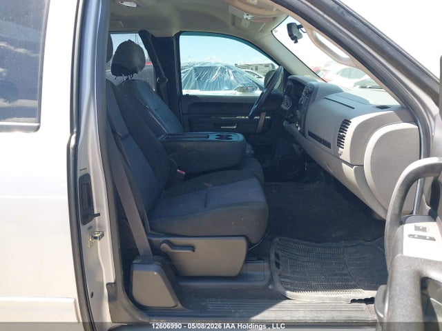 2011 Chevrolet Silverado 1500 მანქანა იყიდება აუქციონზე, vin: 1GCRCREA6BZ152531, აუქციონის ნომერი: 12606990