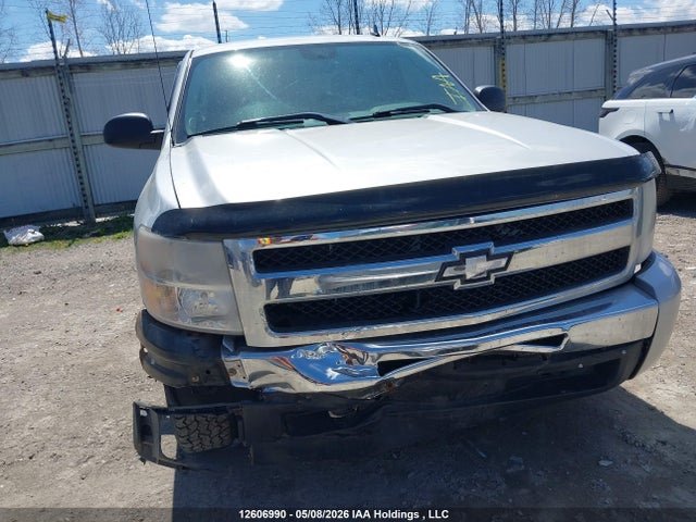 2011 Chevrolet Silverado 1500 მანქანა იყიდება აუქციონზე, vin: 1GCRCREA6BZ152531, აუქციონის ნომერი: 12606990