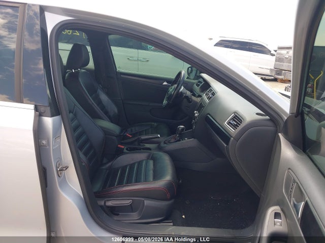 12606999 :رقم المزاد ، 3VW467AJ8CM126458 vin ، 2012 Volkswagen Jetta Gli مزاد بيع