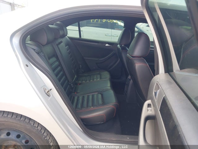 12606999 :رقم المزاد ، 3VW467AJ8CM126458 vin ، 2012 Volkswagen Jetta Gli مزاد بيع