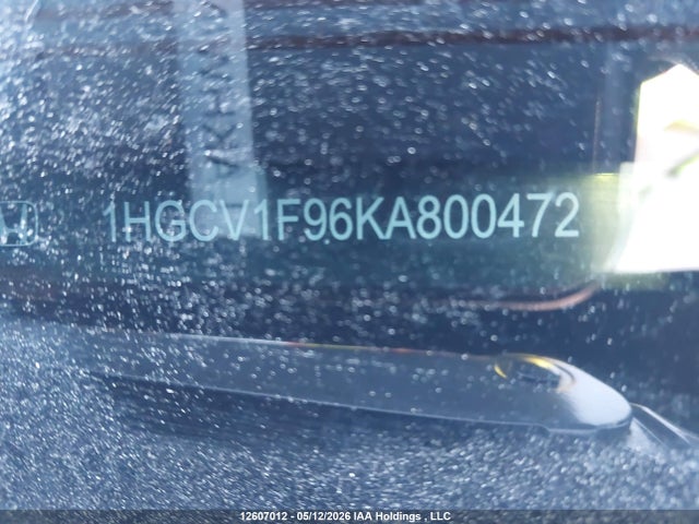 1HGCV1F96KA800472 Honda Accord Touring
