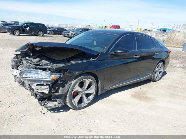 1HGCV1F96KA800472 Honda Accord Touring
