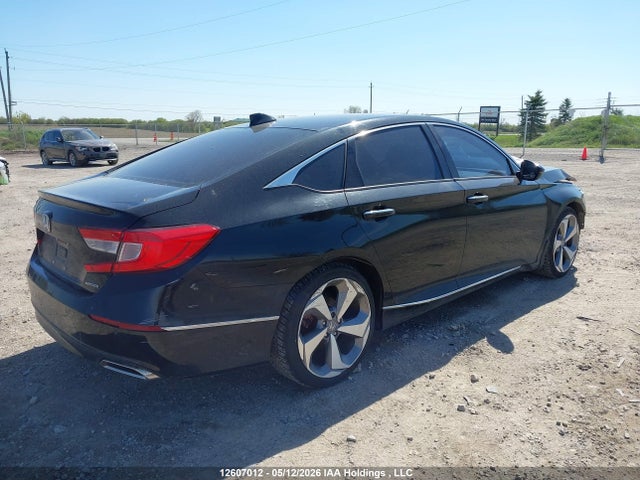 1HGCV1F96KA800472 Honda Accord Touring