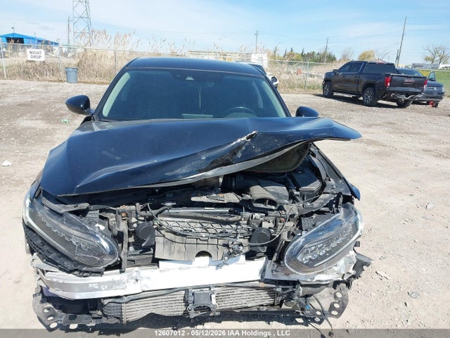 1HGCV1F96KA800472 Honda Accord Touring