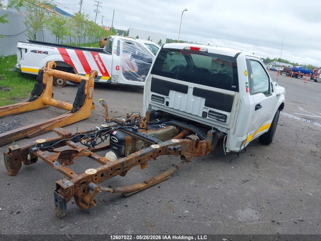 12607022 :رقم المزاد ، 1FTMF1C89FKD72473 vin ، 2015 Ford F150 مزاد بيع