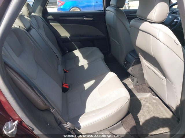 Продажа на аукционе авто 2017 Ford Fusion, vin: 3FA6P0VP8HR319966, номер лота: 12607031