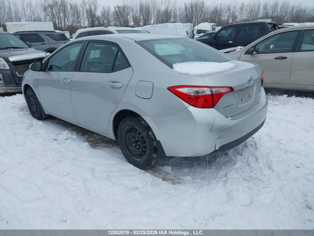 12552019 :رقم المزاد ، 2T1BURHE3FC240515 vin ، 2015 Toyota Corolla Le مزاد بيع