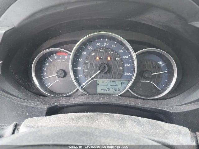 12552019 :رقم المزاد ، 2T1BURHE3FC240515 vin ، 2015 Toyota Corolla Le مزاد بيع