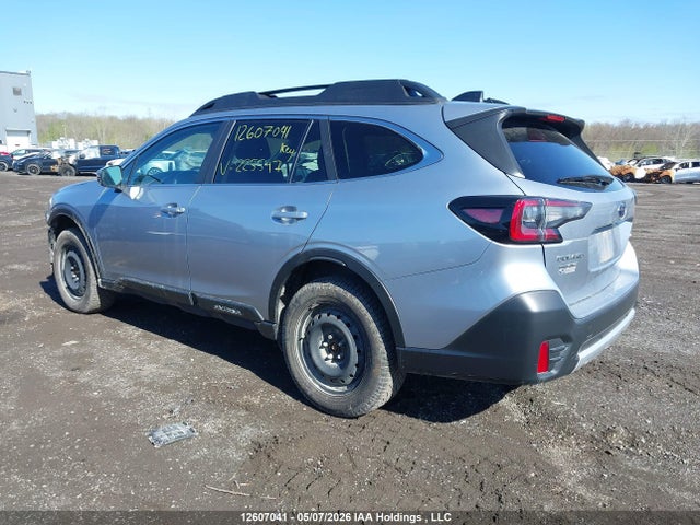 12607041 :رقم المزاد ، 4S4BTHND4M3225547 vin ، 2021 Subaru Outback Limited Xt مزاد بيع