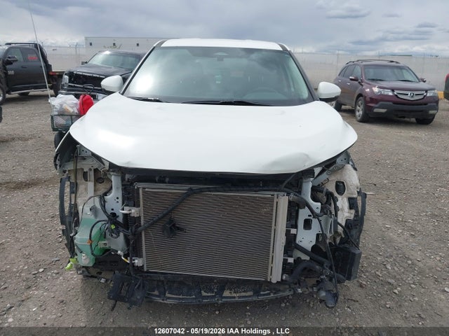 JN8BT3AB1RW442320 Nissan ROGUE S