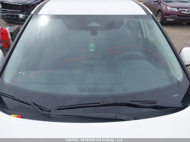 JN8BT3AB1RW442320 Nissan ROGUE S
