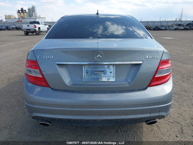 2011 Mercedes-benz C 300 4matic მანქანა იყიდება აუქციონზე, vin: WDDGF8BB7BF575938, აუქციონის ნომერი: 12607077