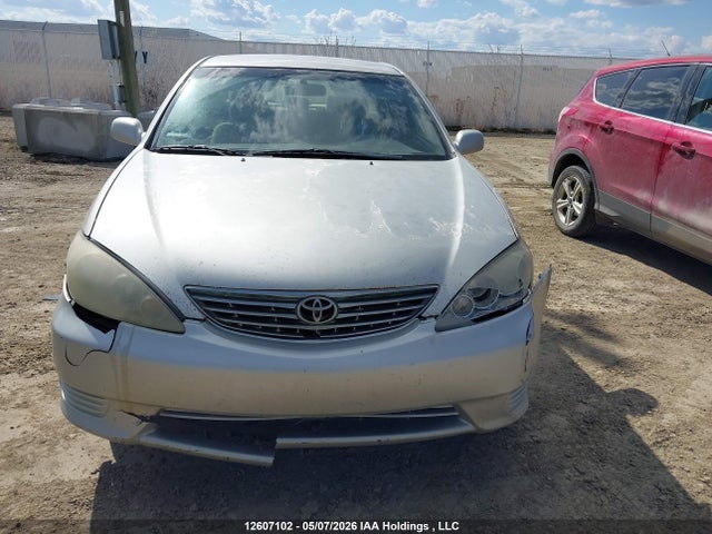 12607102 :رقم المزاد ، 4T1BE32K95U066374 vin ، 2005 Toyota Camry Le/se/std/xle مزاد بيع