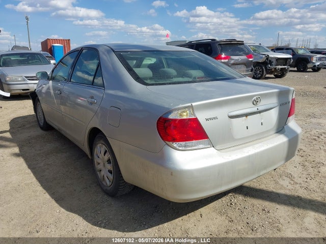 12607102 :رقم المزاد ، 4T1BE32K95U066374 vin ، 2005 Toyota Camry Le/se/std/xle مزاد بيع