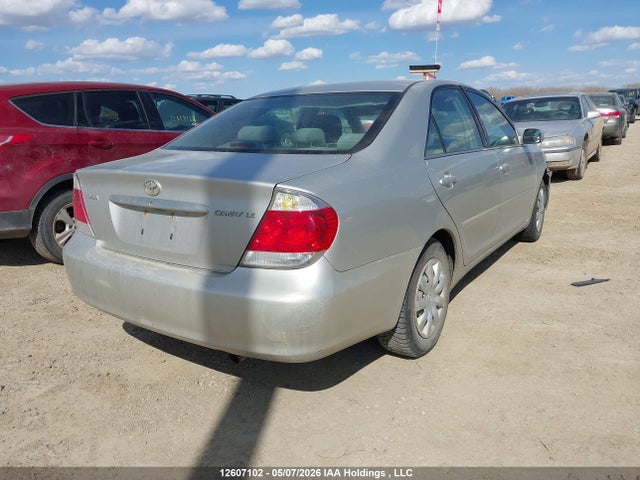 12607102 :رقم المزاد ، 4T1BE32K95U066374 vin ، 2005 Toyota Camry Le/se/std/xle مزاد بيع