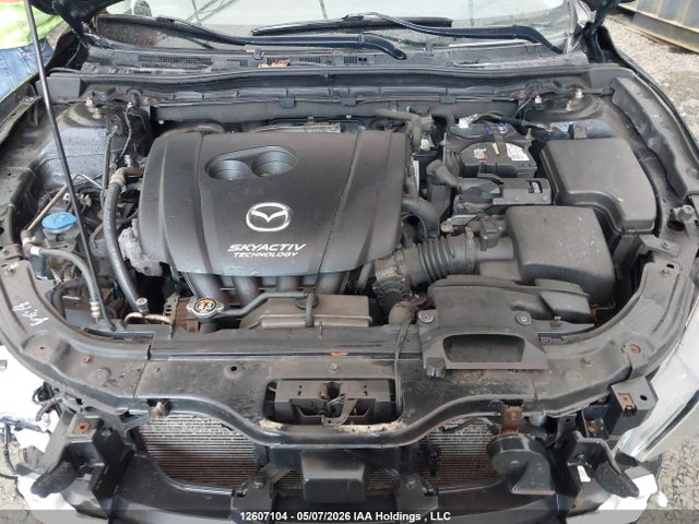 JM1BM1L74E1104732 Mazda Mazda3 Gs-sky