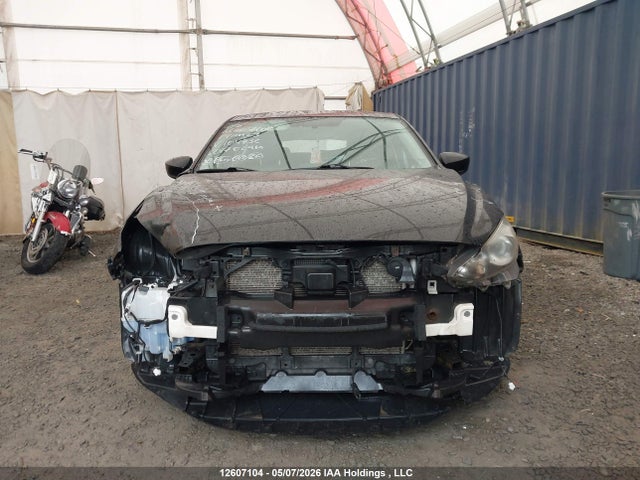 JM1BM1L74E1104732 Mazda Mazda3 Gs-sky
