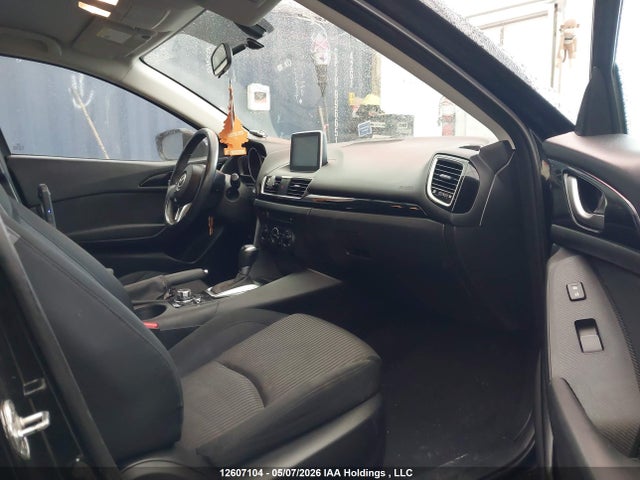 JM1BM1L74E1104732 Mazda Mazda3 Gs-sky