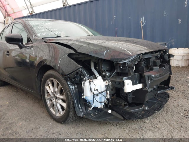 JM1BM1L74E1104732 Mazda Mazda3 Gs-sky