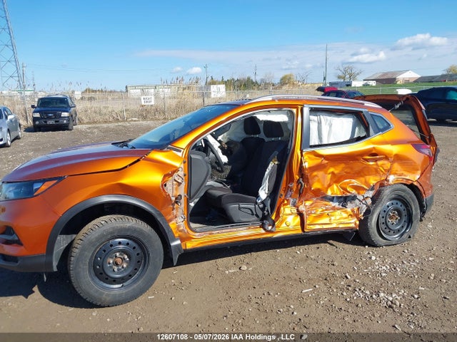 JN1BJ1BW9MW425980 Nissan Rogue Sport Sv