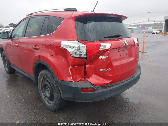 2T3ZFREV7FW205950 Toyota RAV4 LE