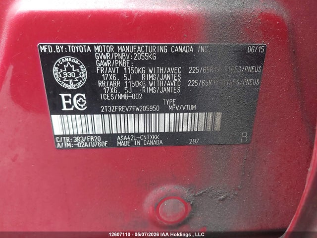 2T3ZFREV7FW205950 Toyota RAV4 LE