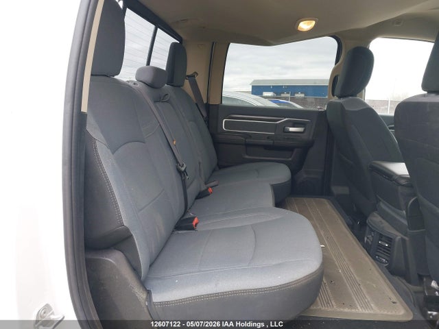 3C63R3HL6LG138135 RAM 3500 Big Horn