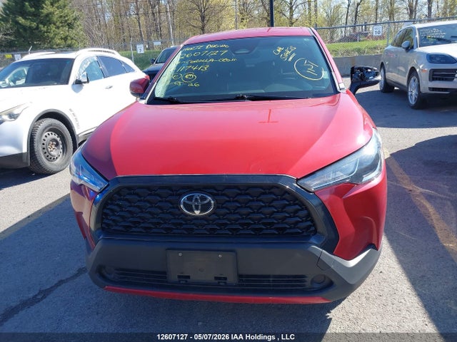 7MUCAABG2RV117413 Toyota Corolla Cross Le