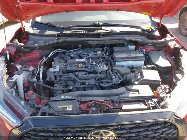 7MUCAABG2RV117413 Toyota Corolla Cross Le