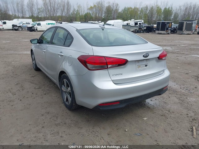 2018 Kia Forte Lx მანქანა იყიდება აუქციონზე, vin: 3KPFL4A75JE274016, აუქციონის ნომერი: 12607131