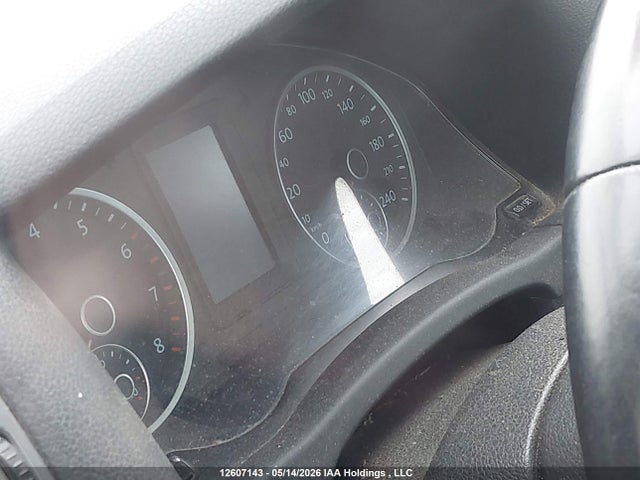 2010 Volkswagen Tiguan 2.0 Tsi Comfortline/2.0 Tsi Highline/2.0 Tsi Trendline მანქანა იყიდება აუქციონზე, vin: WVGBV7AX8AW524103, აუქციონის ნომერი: 12607143