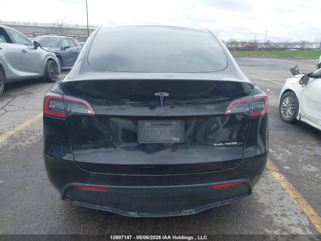 2022 Tesla Model Y მანქანა იყიდება აუქციონზე, vin: 7SAYGDEE2NF464994, აუქციონის ნომერი: 12607147