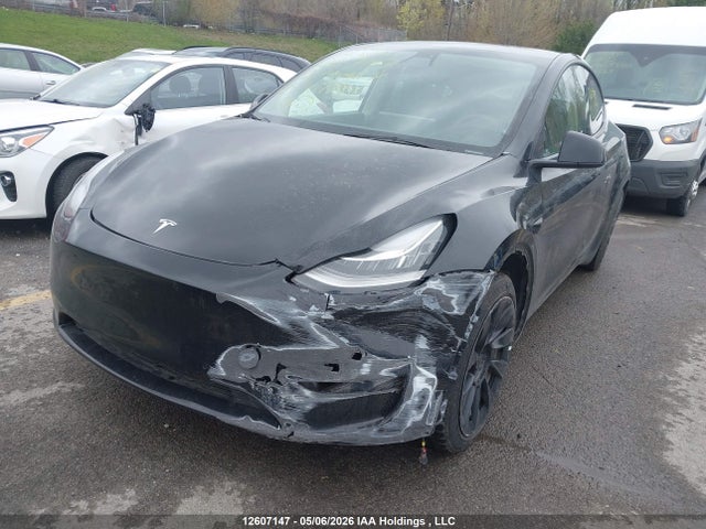 2022 Tesla Model Y მანქანა იყიდება აუქციონზე, vin: 7SAYGDEE2NF464994, აუქციონის ნომერი: 12607147
