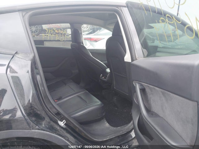 2022 Tesla Model Y მანქანა იყიდება აუქციონზე, vin: 7SAYGDEE2NF464994, აუქციონის ნომერი: 12607147