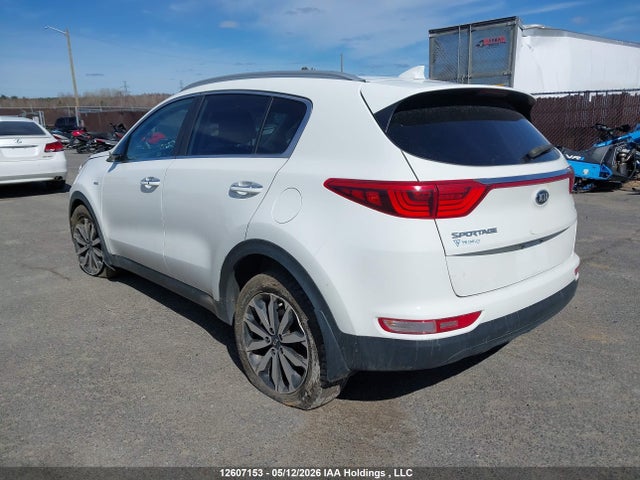 12607153 :رقم المزاد ، KNDPNCAC6H7182087 vin ، 2017 Kia Sportage مزاد بيع