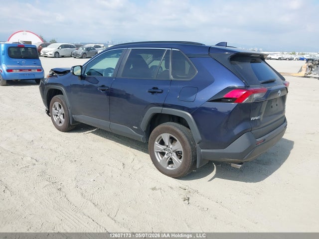 Продажа на аукционе авто 2023 Toyota Rav4 Xle/woodland Edition, vin: 2T3RWRFV9PW151499, номер лота: 12607173