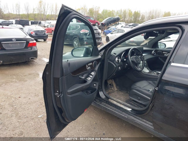 WDC0G4KB6GF102177 Mercedes-Benz Glc 300 4matic