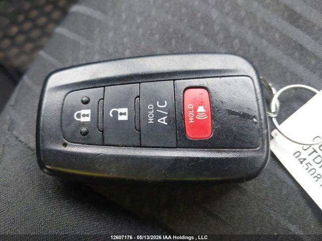 12607176 :رقم المزاد ، JTDKAMFP3M3168754 vin ، 2021 Toyota Prius Prime مزاد بيع