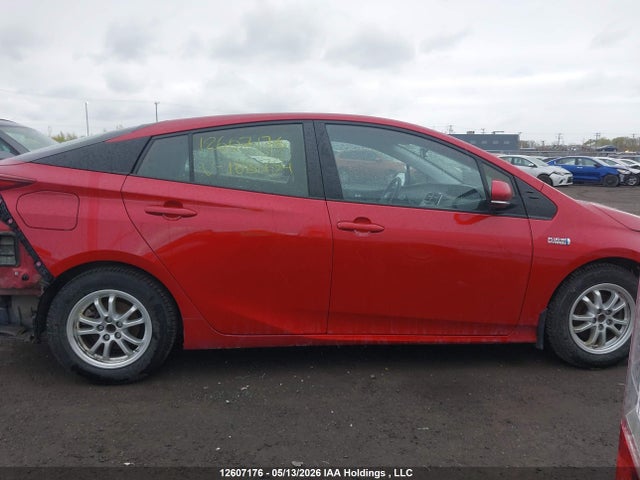 12607176 :رقم المزاد ، JTDKAMFP3M3168754 vin ، 2021 Toyota Prius Prime مزاد بيع