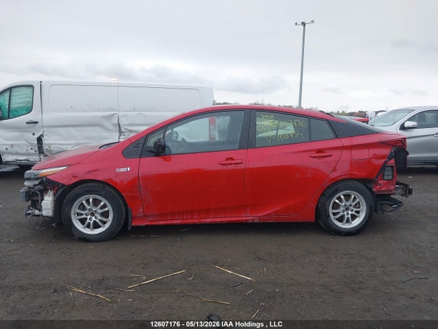 12607176 :رقم المزاد ، JTDKAMFP3M3168754 vin ، 2021 Toyota Prius Prime مزاد بيع