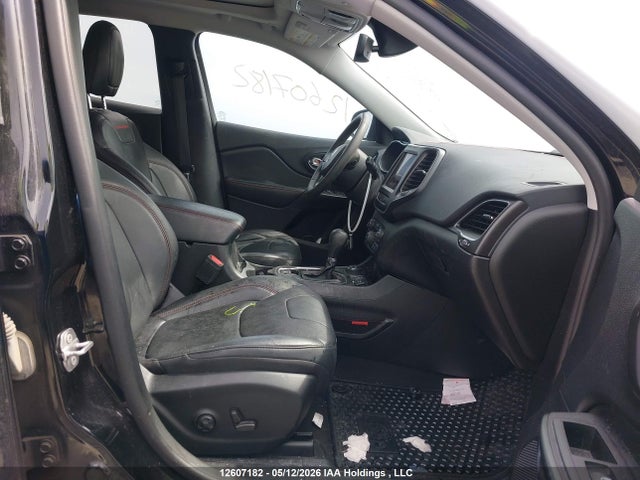 12607182 :رقم المزاد ، 1C4PJMBX2MD205668 vin ، 2021 Jeep Cherokee مزاد بيع