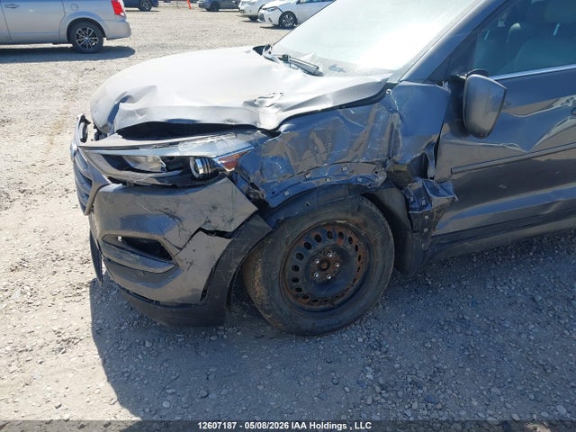 2016 Hyundai Tucson მანქანა იყიდება აუქციონზე, vin: KM8J3CA45GU165927, აუქციონის ნომერი: 12607187