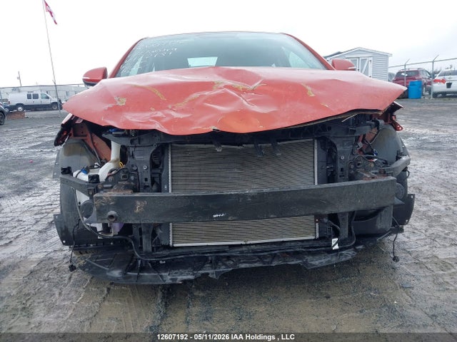 KMHD84LF7HU122131 Hyundai ELANTRA GL